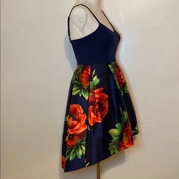 NAVY BLUE FLORAL DRESS - Picture 2 of 7